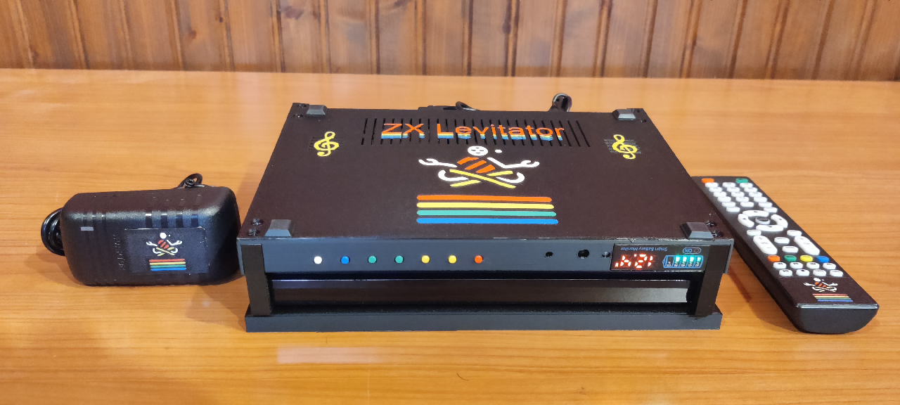 ZX Levitator con The Spectrum - dettaglio del fondo con gliglia di raffreddamento e altoparlanti